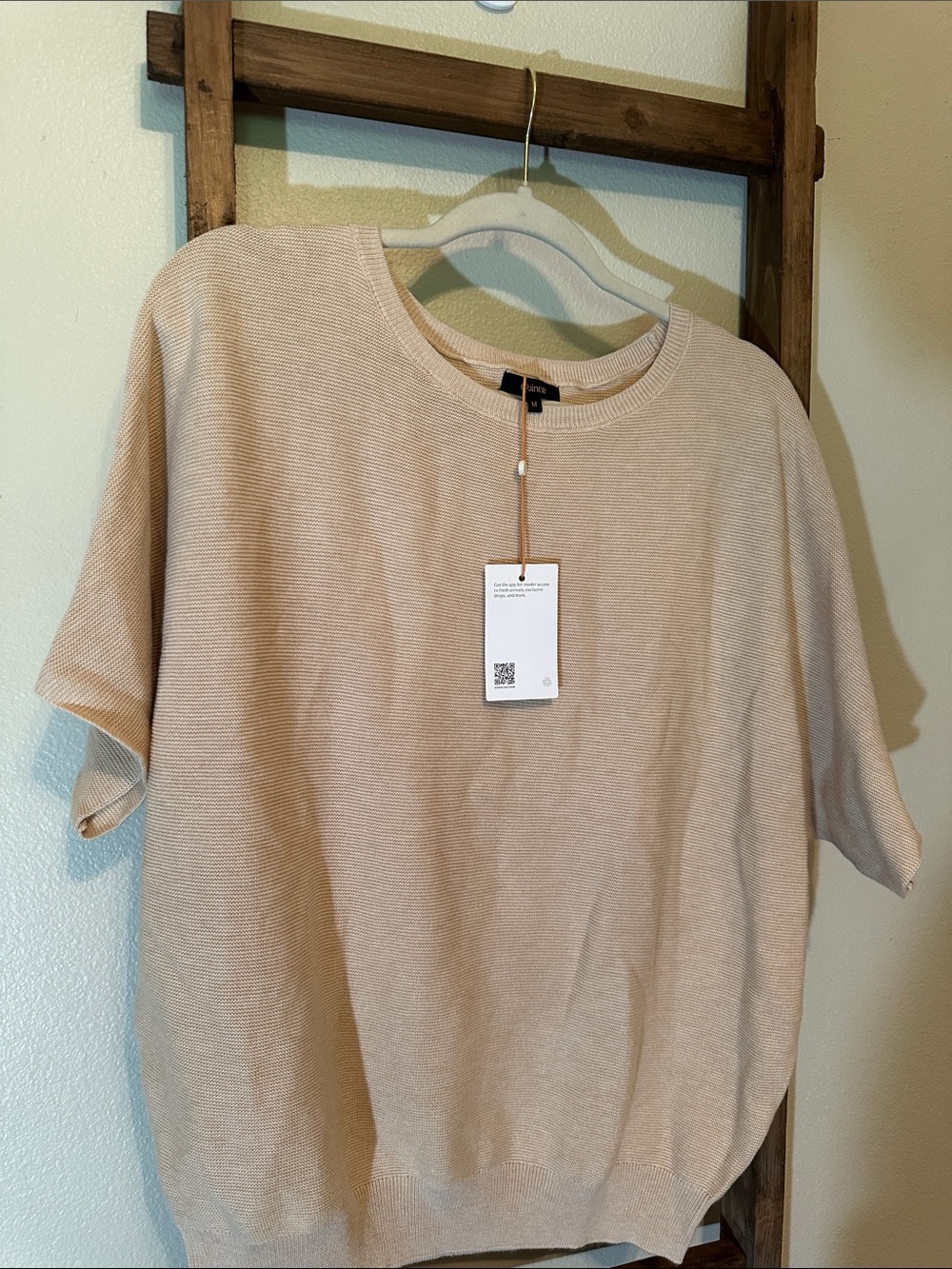 Lightweight Cotton
Cashmere Relaxed
Sweater Tee
